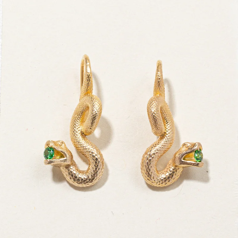 High-End Sparkle, Low-End Prices – Shop Now Green Garnet Snake Drop Earrings | 0.36ctw | High-End Sparkle, Low-End Prices – Shop Now Green Garnet Snake Drop Earrings | 0.36ctw |