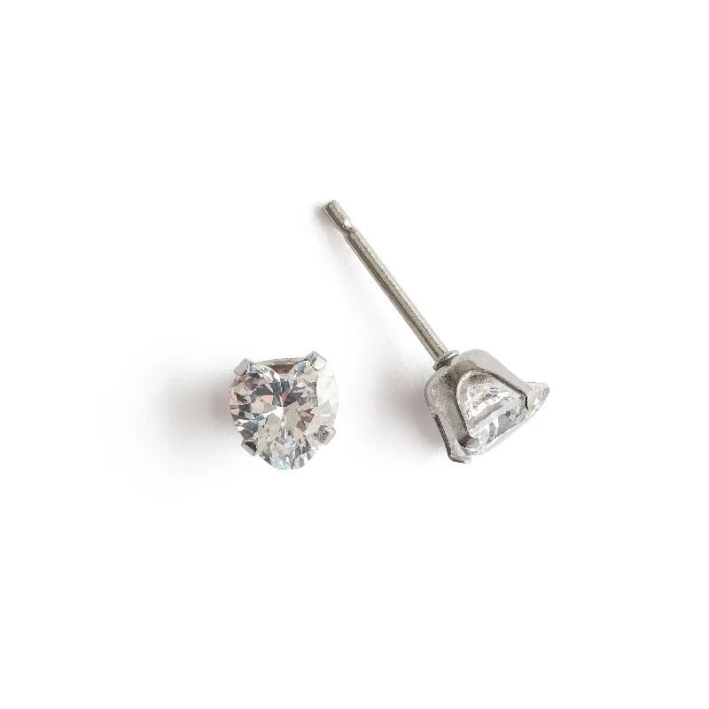 High-End Sparkle, Low-End Prices – Jewelry Sale Live Heart Crystal Small Stud Earrings