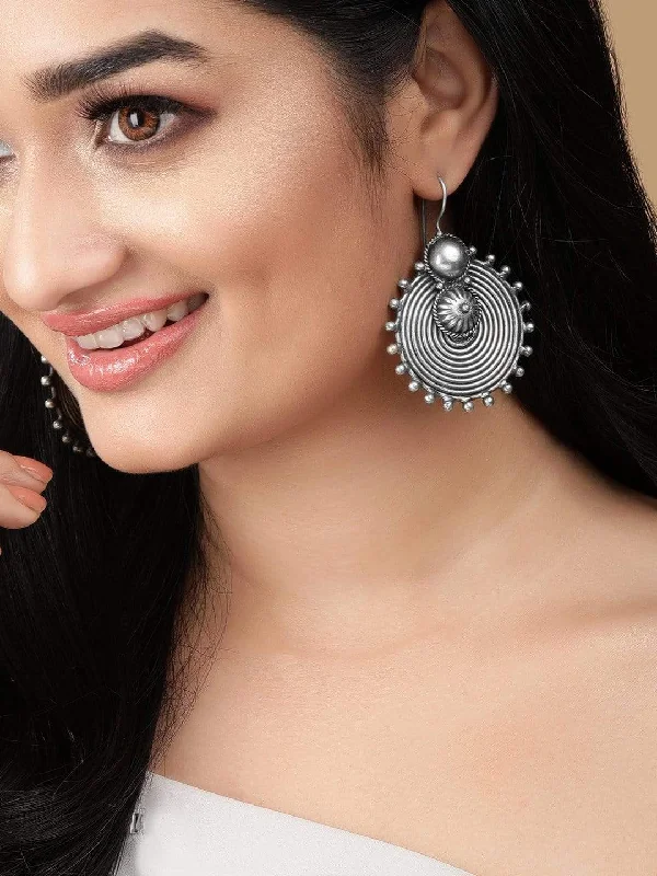 Affordable Glamour – Premium Jewelry At Special Prices Rubans Oxidised Silver Toned Circular Drop Earrings Affordable Glamour – Premium Jewelry At Special Prices Rubans Oxidised Silver Toned Circular Drop Earrings