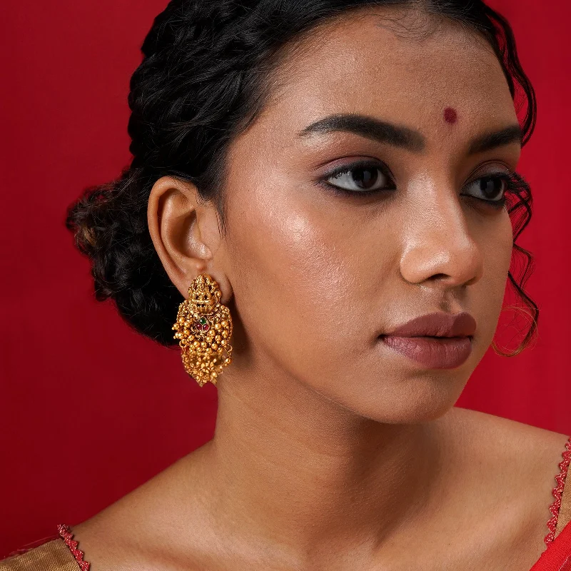 Elegant Designs, Unbeatable Discounts – Shop Jewelry Now Teejh Namrata Gold Green And Red Earrings Elegant Designs, Unbeatable Discounts – Shop Jewelry Now Teejh Namrata Gold Green And Red Earrings