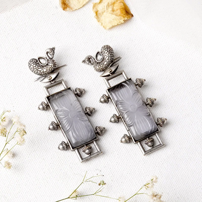 Get The Best Deals On Timeless Jewelry Pieces Teejh Samaira Silver Oxidised Grey Stone Earrings Get The Best Deals On Timeless Jewelry Pieces Teejh Samaira Silver Oxidised Grey Stone Earrings