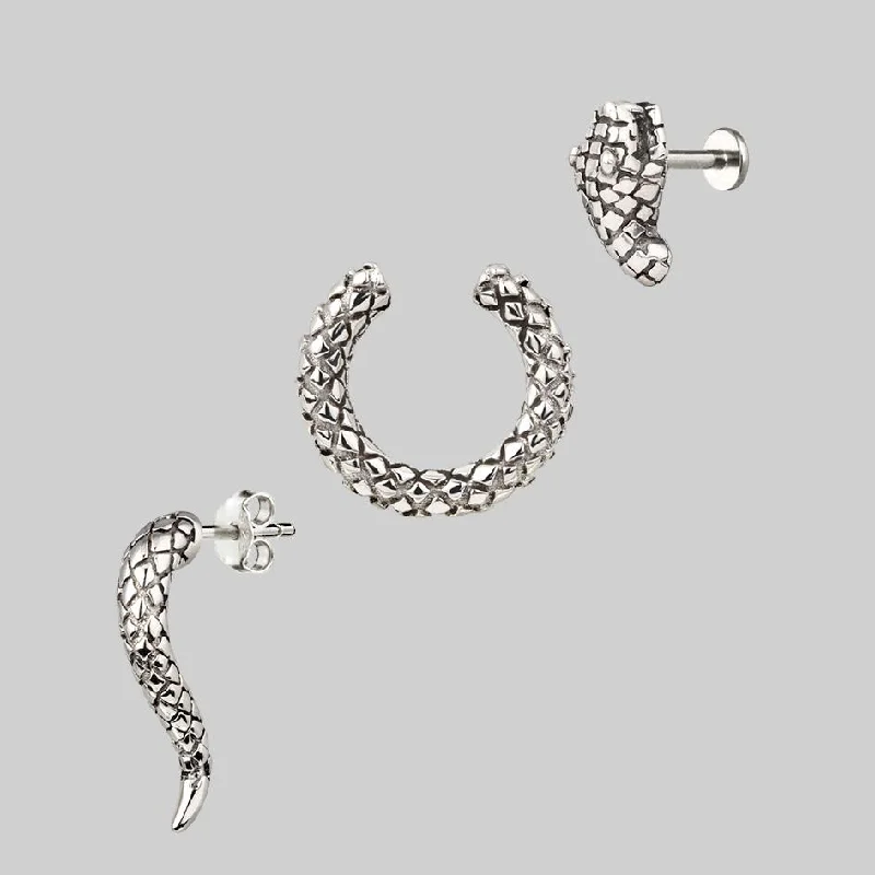 Jewelry Flash Sale – Stylish Designs At Unbeatable Rates VEGA. 3 Piece Snake Wrap Earring - Silver Jewelry Flash Sale – Stylish Designs At Unbeatable Rates VEGA. 3 Piece Snake Wrap Earring - Silver