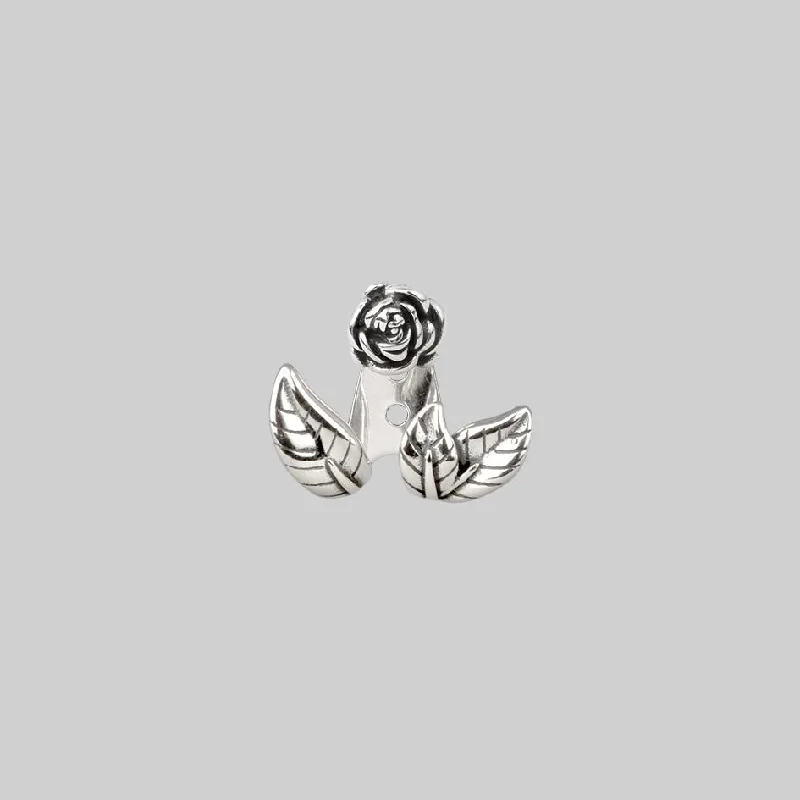 Unmissable Jewelry Discounts – Elevate Your Look For Less VERDURS. Rose & Foliage Earrings - Silver Unmissable Jewelry Discounts – Elevate Your Look For Less VERDURS. Rose & Foliage Earrings - Silver