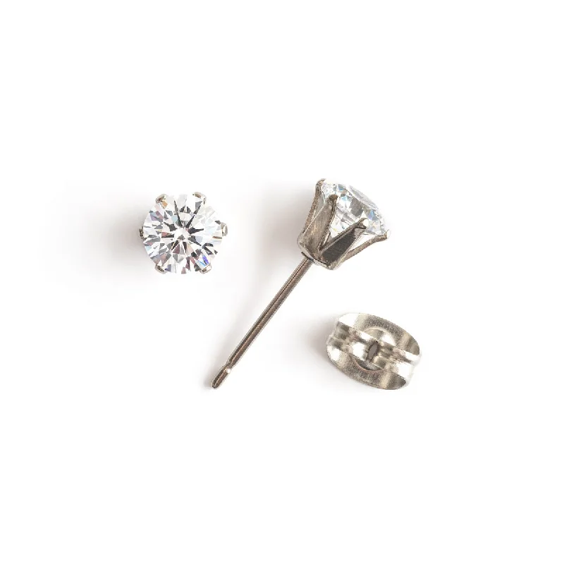 Trendy And Classic Jewelry Now At Reduced Prices White Crystal Titanium Stud Earrings Trendy And Classic Jewelry Now At Reduced Prices White Crystal Titanium Stud Earrings