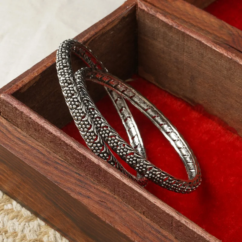 Classic And Modern Jewelry Styles On Sale Kalinga Silver Oxidized Bangles