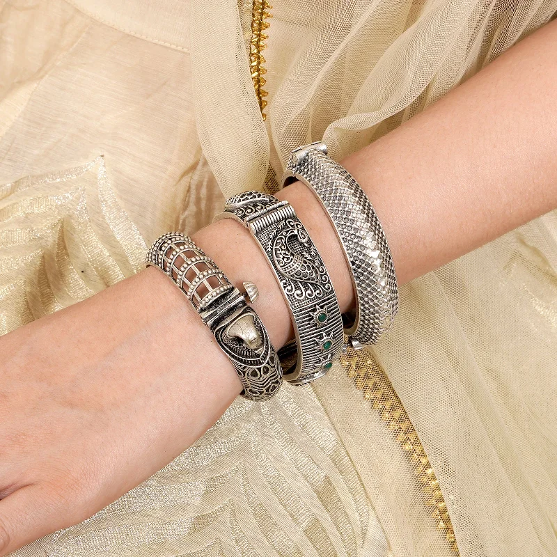 Shop Jewelry That Shines Without The High Price Teejh Saisha Stacked Bracelet Set