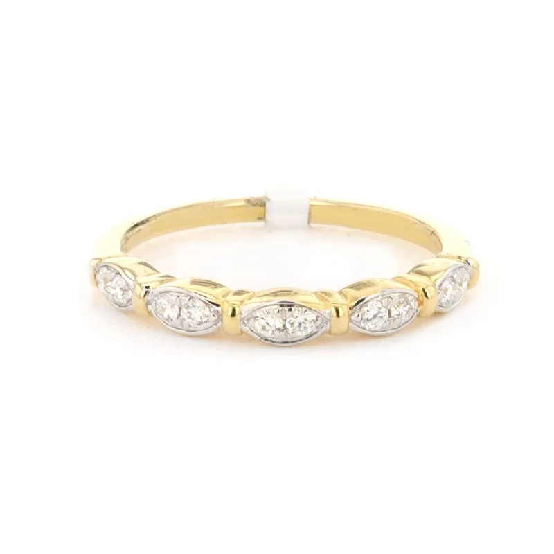 Premium Jewelry Now Available At Special Discounts 0.16 ctw Diamond Band