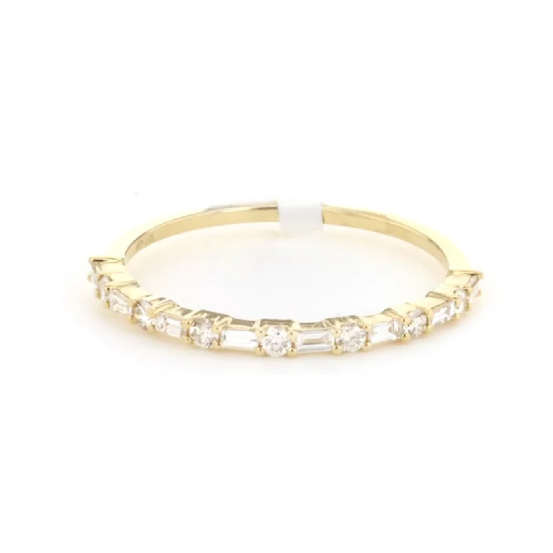 Trending Jewelry Now Available At Exclusive Prices 0.24 ctw Diamond Band