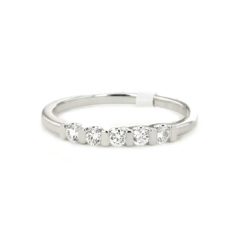 Don't Miss Out – Shop Elegant Jewelry For Less 0.24 ctw Diamond Band