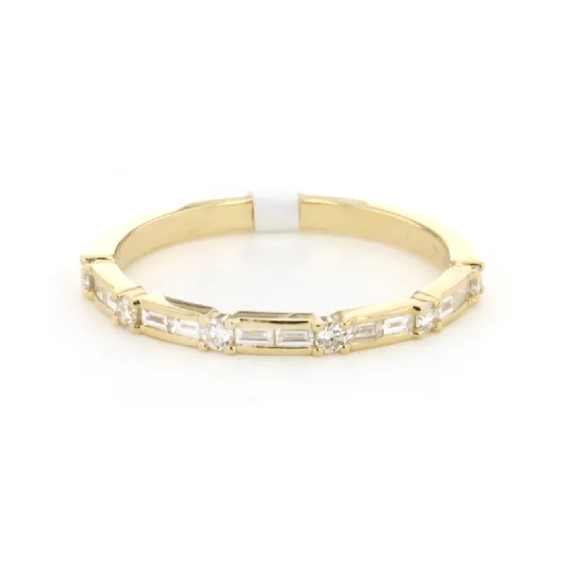 Limited-Stock Jewelry Sale – Shop Before It's Gone 0.25 ctw Diamond Band