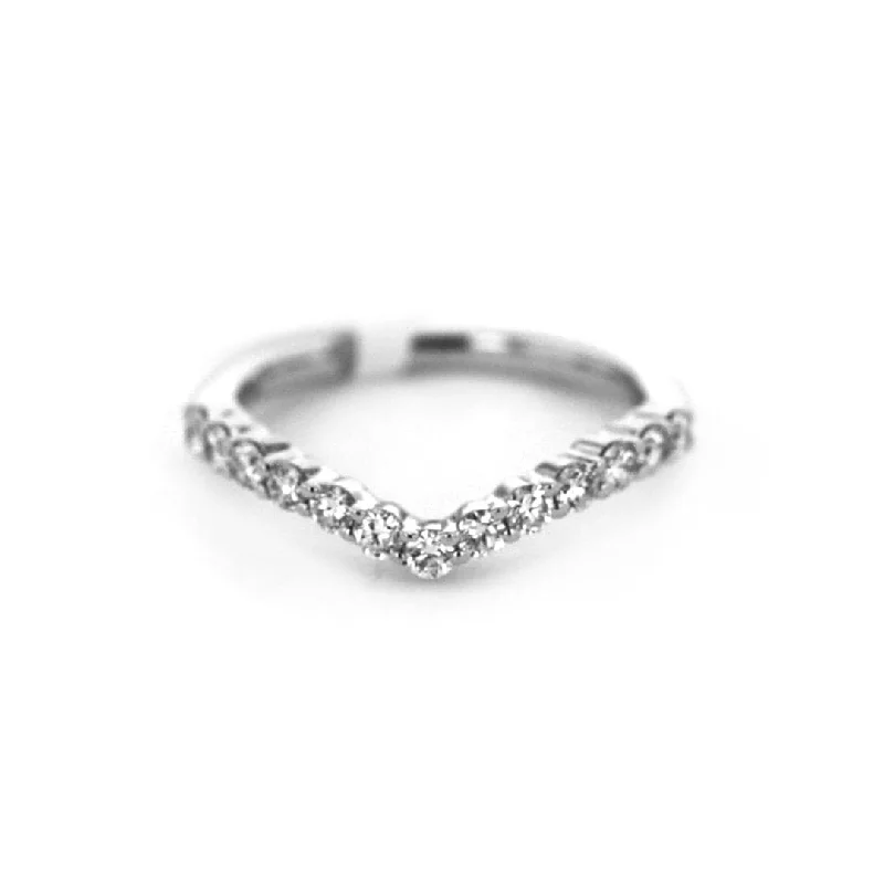 Limited-Time Jewelry Sale – Don't Miss Out On Dazzling Discounts 0.50 ctw Diamond Contour Band