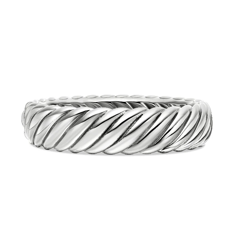 Unmissable Discounts On Timeless Jewelry Pieces Sculpted Cable Bracelet in Sterling Silver\, 17mm