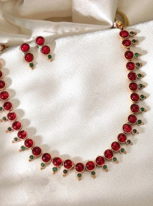 Sparkle On A Budget – Fine Jewelry For Less Rubans Gold plated faux ruby and emerald necklace set Sparkle On A Budget – Fine Jewelry For Less Rubans Gold plated faux ruby and emerald necklace set