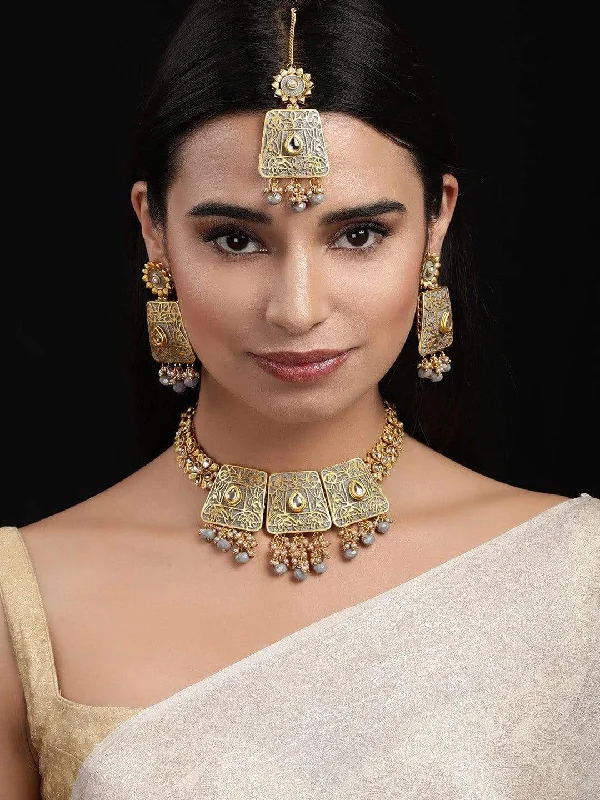 Bestselling Jewelry At Special Promotional Rates Rubans Gold Plated Handcrafted Kundan Studded Statement Necklace Set Bestselling Jewelry At Special Promotional Rates Rubans Gold Plated Handcrafted Kundan Studded Statement Necklace Set